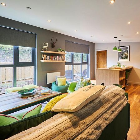 Host & Stay - Forest Green Lodge Alnwick Bagian luar foto